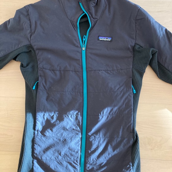 M’s Patagonia Nano-Air Hybrid Jacket - Picture 3 of 10